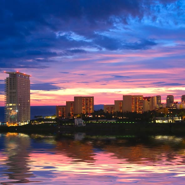 Gozar de un atardecer – PUERTO VALLARTA, PLAYAS